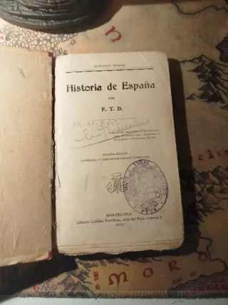 Libro antiguo Historia de España