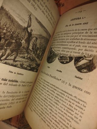 Libro antiguo Historia de España