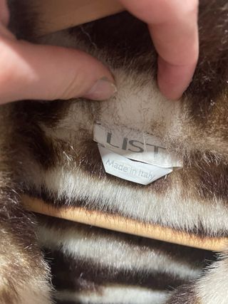 Elegante cappotto invernale marrone