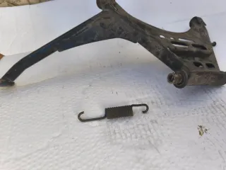 Caballete central Suzuki burgman 125 2004