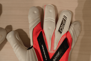 Guantes de portero iileven PRO LIMITED EDITION