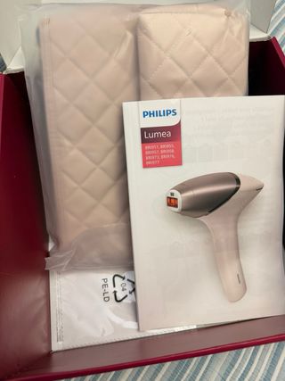 Depiladora Philips Lumea IPL 9900