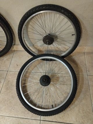 Rueda Trasera Bicicleta 24x1.95