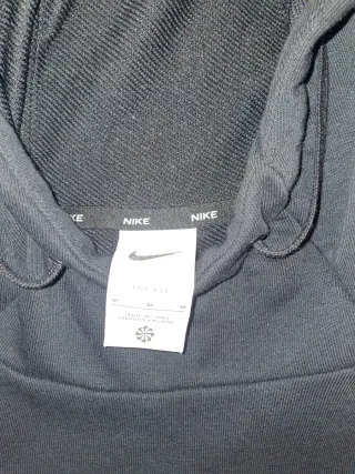 Sudadera Nike Negra con Logo Blanco