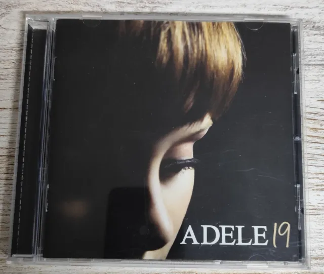 CD Adele 19