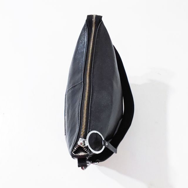 Bolinni/ Bolso baguette de cuero genuino negro