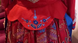 Traje de Fallera y corpiño manga Larga