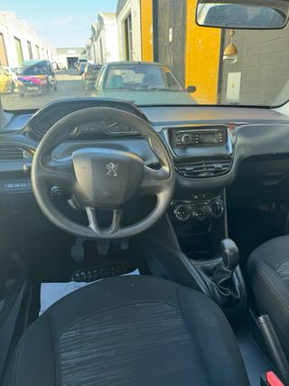 Peugeot 208 12/2016 1.6BlueHdi