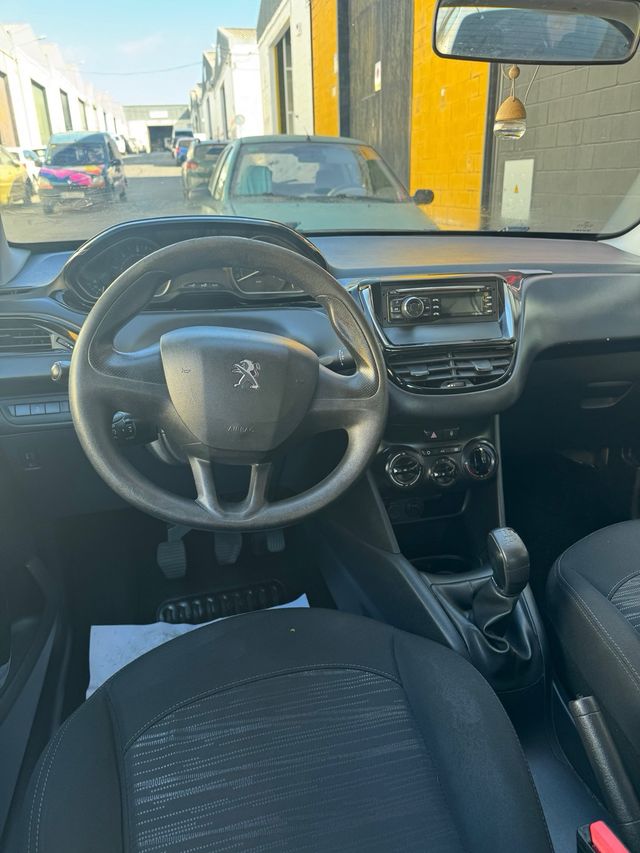 Peugeot 208 12/2016 1.6BlueHdi