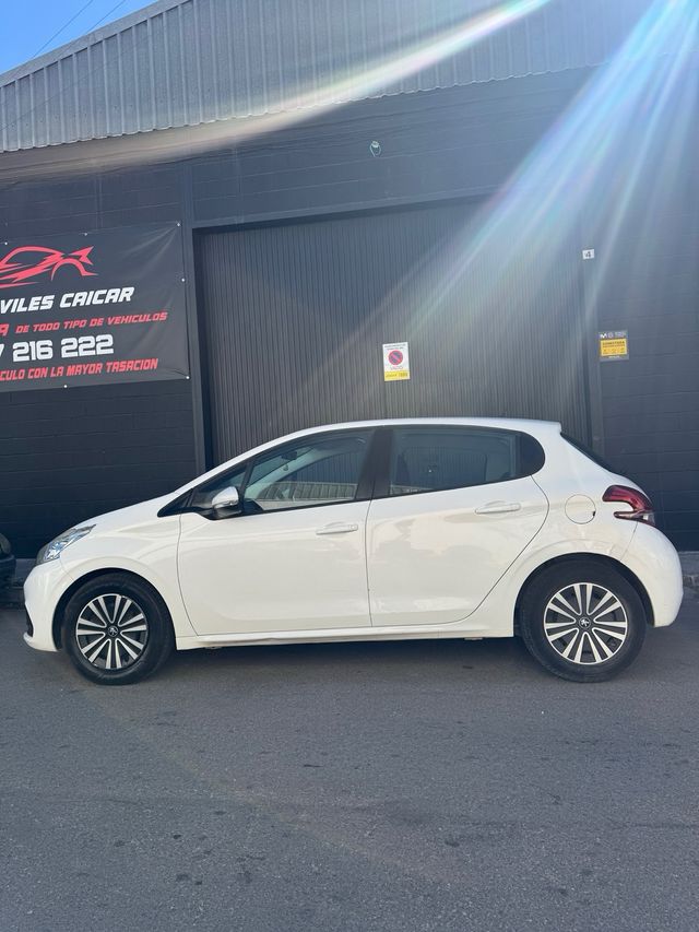 Peugeot 208 12/2016 1.6BlueHdi