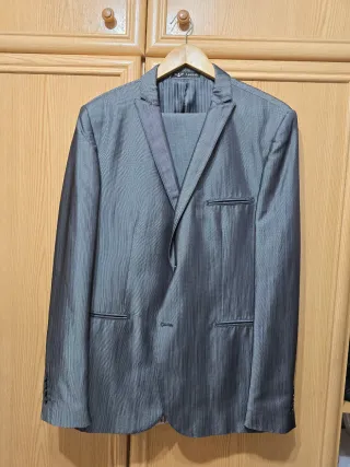 Traje de ceremonia gris hombre