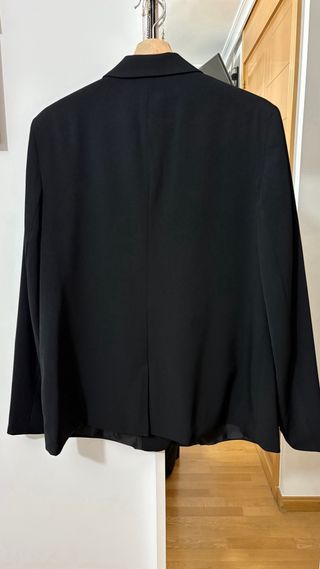 Americana KIABI Negra Talla 46.