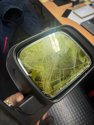 Espejo Retrovisor Jeep Grand Cherokee WK2 Dcho