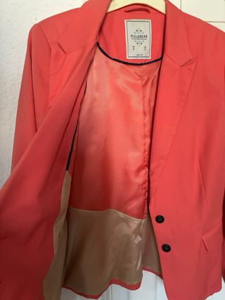 Americana Pull&Bear Talla M color coral
