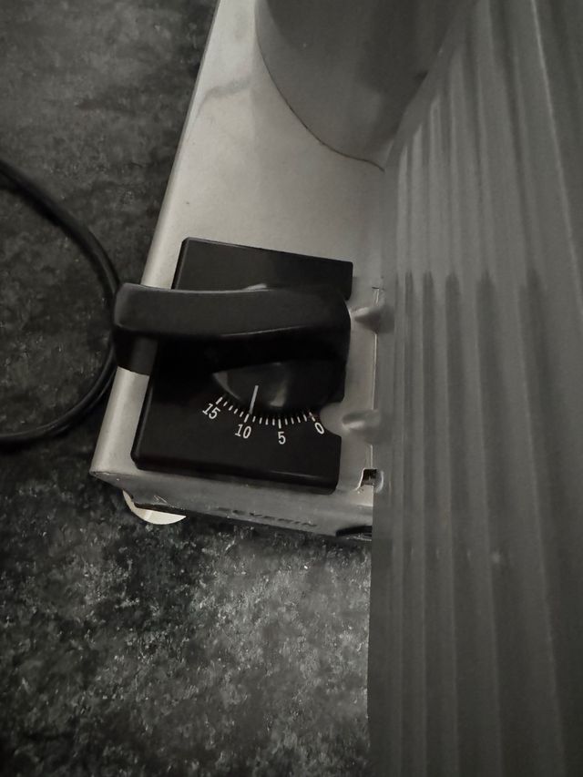 Cortafiambres Eléctrico Plateado