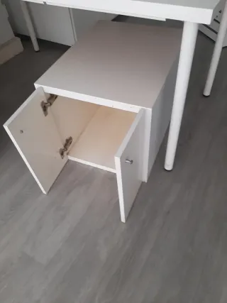 2 Cajoneras Blancas de madera