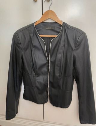Cazadora Polipiel Negra Zara Talla M