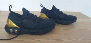 Zapatilla Under Armour Hovr Phantom 2 Intelliknit 