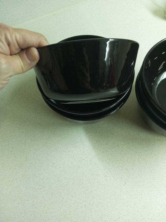 6 Boles negros IKEA y regalo