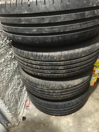 LLANTAS 15 AUDI A3 GOMAS NUEVAS