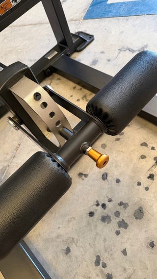 Máquina de piernas Cuádriceps Glúteos Femoral