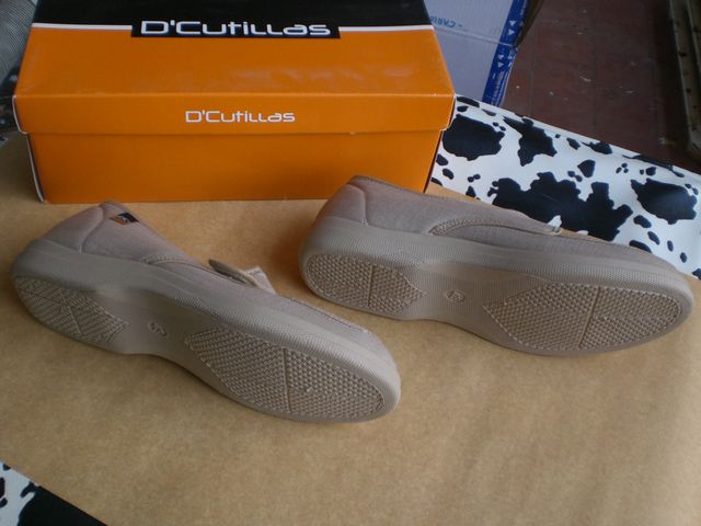 Zapatillas D'Cutillas velcro beige