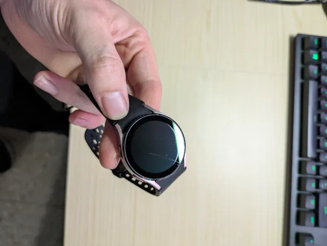 Samsung Galaxy Watch 4 in oro rosa