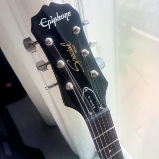 Epiphone Les Paul Special by Gibson Japan