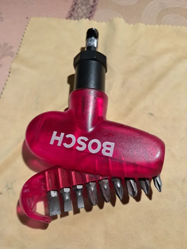 Giravite a cricchetto Bosch