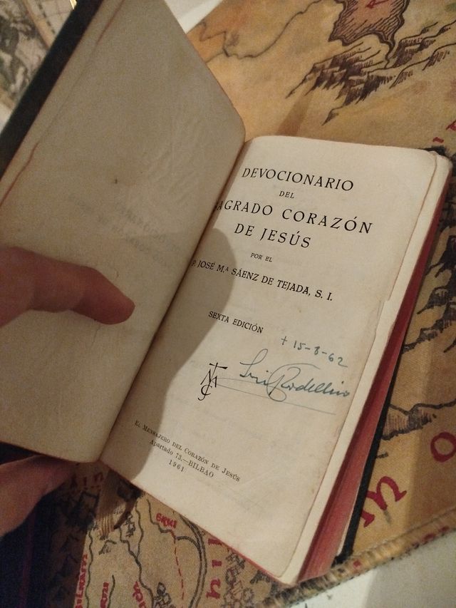 Lote libros religiosos siglo XX