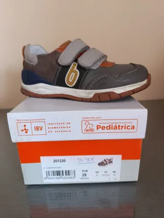 Zapatillas Biomecanics Niño Talla 29