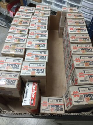 Tacos de obra Wurth 8x40 y 10x50