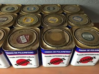 27 latas Titanlux Poliuretano Esmalte Antioxido