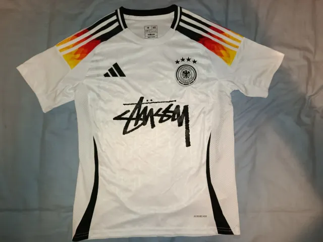 Camiseta Alemania x Stussy Talla M
