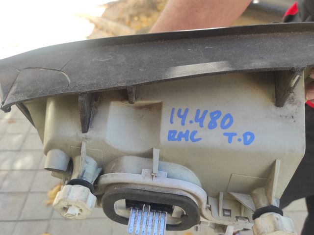 Faro derecho Opel Astra Sedane G