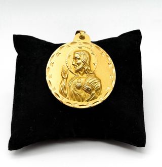 Medalla Virgen del Carmen con Jesús de oro 18kt