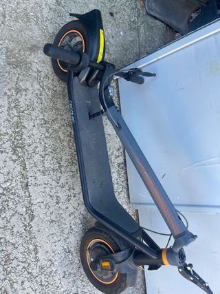 Patinete Eléctrico Cecotec bongo D30 conected