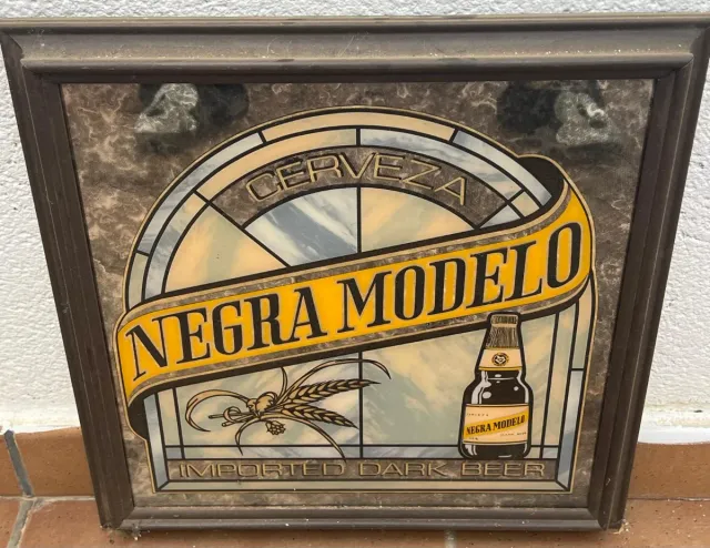 Cuadro Cerveza Negra Modelo