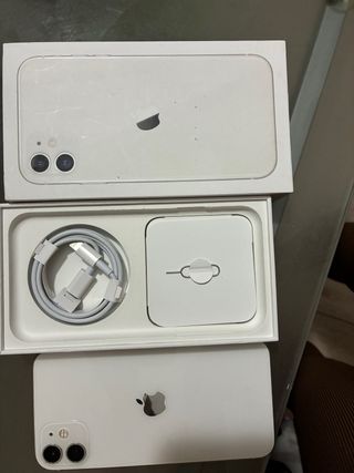 iPhone 11 128 GB Bianco