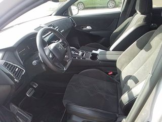 DS DS7 Crossback BlueHDi 130 DE Performance Line AT 96 kW (130 CV)