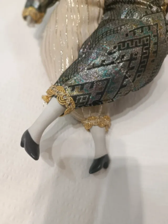 Muñeca Arlequín Porcelana.