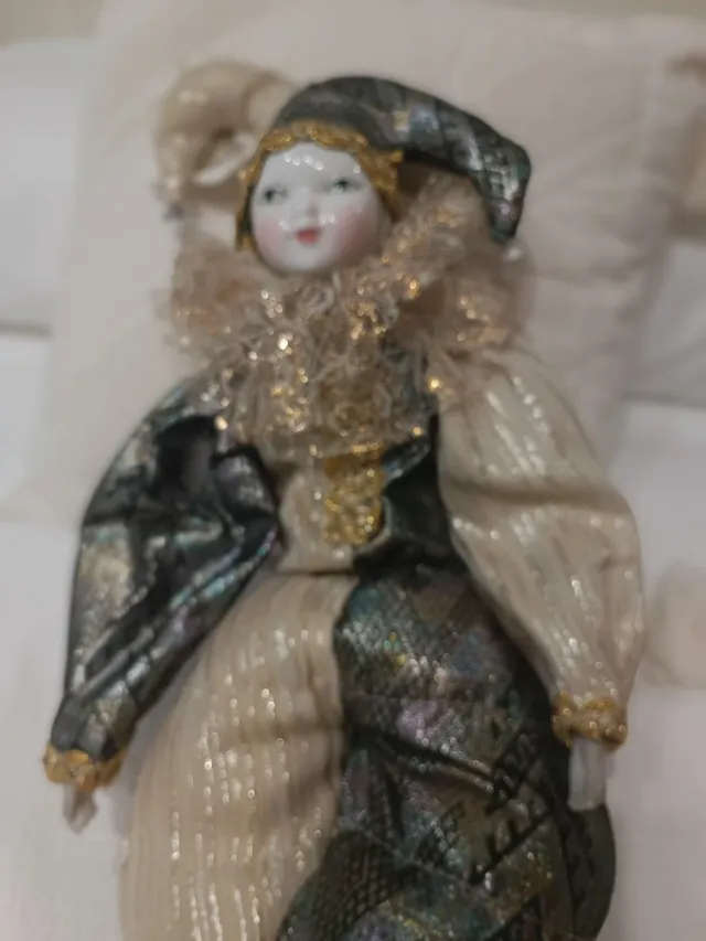 Muñeca Arlequín Porcelana.