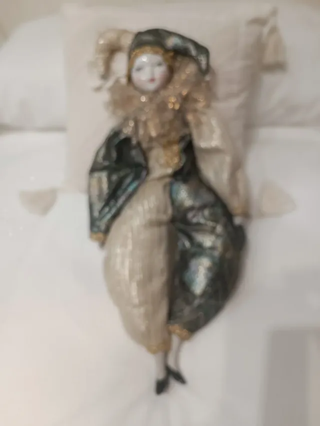 Muñeca Arlequín Porcelana.