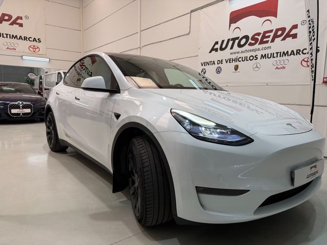 Tesla Model Y Performance 4WD