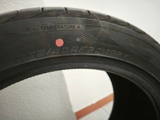 2 Ruedas Yokohama 275/40/20 102Y