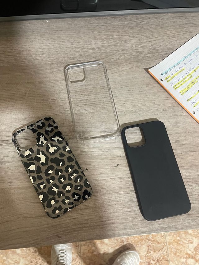 Fundas iPhone 12 (2 unidades)