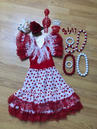 Vestido Flamenca con Accesorios