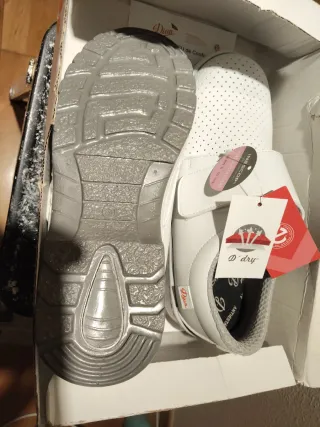 Zapatos de trabajo DIAN talla 38