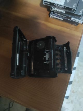 Sony Walkman FM/AM WM-FS473 Amarillo