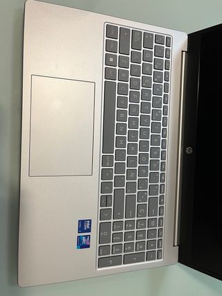 Portátil HP Plata y Negro